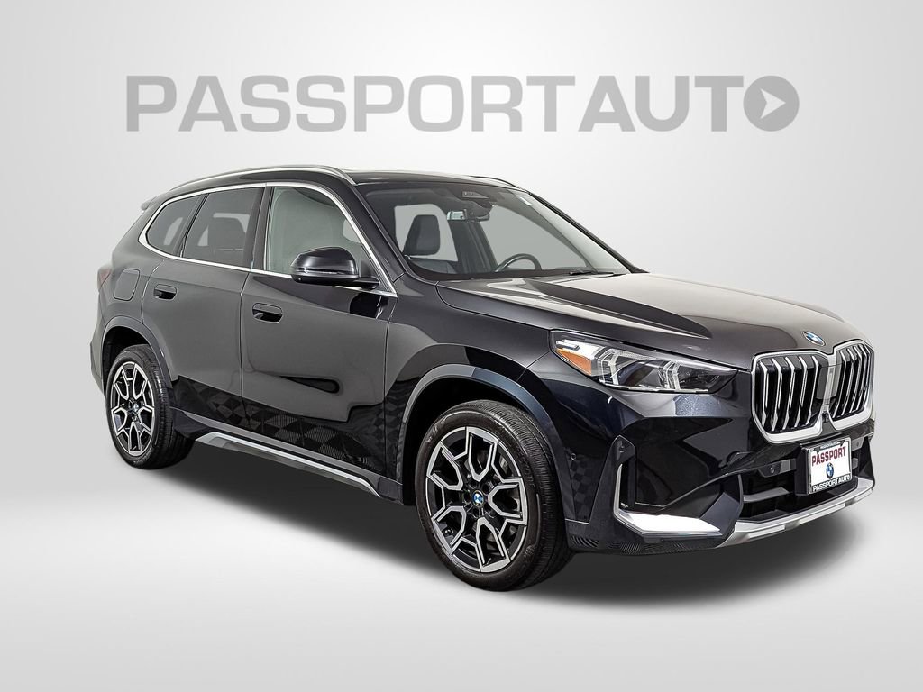 Used 2025 BMW X1 xDrive28i w/ Technology Package image 8