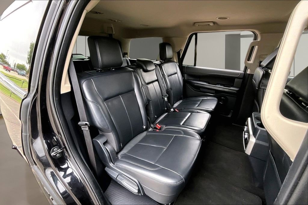 Used 2024 Ford Expedition XLT RWD image 29