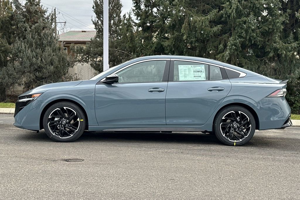 New 2026 Nissan Sentra SR w/ SR Premium Package image 7