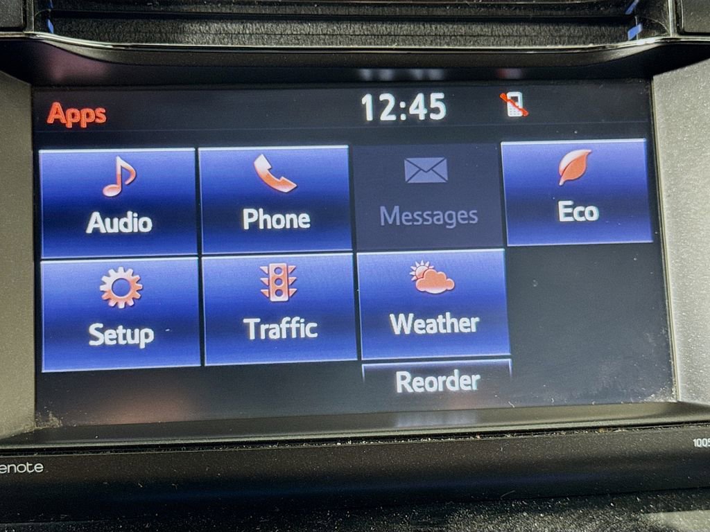 Used 2018 Toyota RAV4 SE w/ Power Extra Value Package FWD image 18