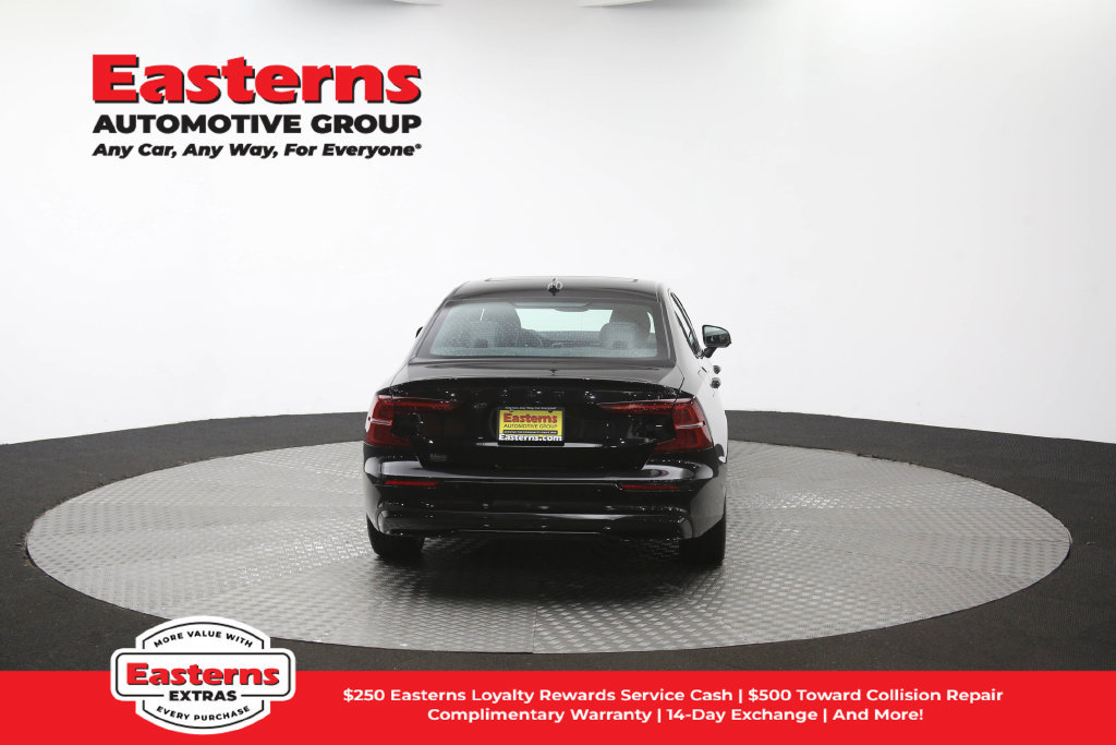 Used 2024 Volvo S60 B5 Plus FWD image 43