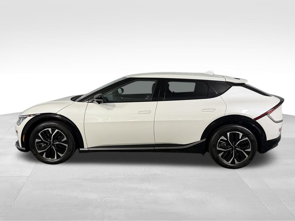 Used 2024 Kia EV6 Wind w/ Wind Technology Package RWD image 10