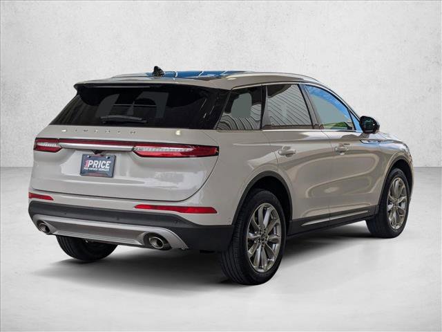 Used 2022 Lincoln Corsair FWD w/ Premium Package image 5