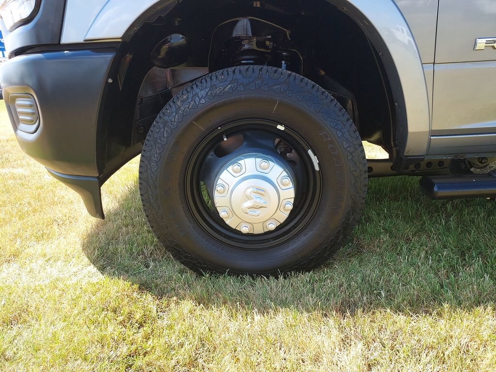 Used 2022 RAM 3500 Tradesman AWD/4WD image 10