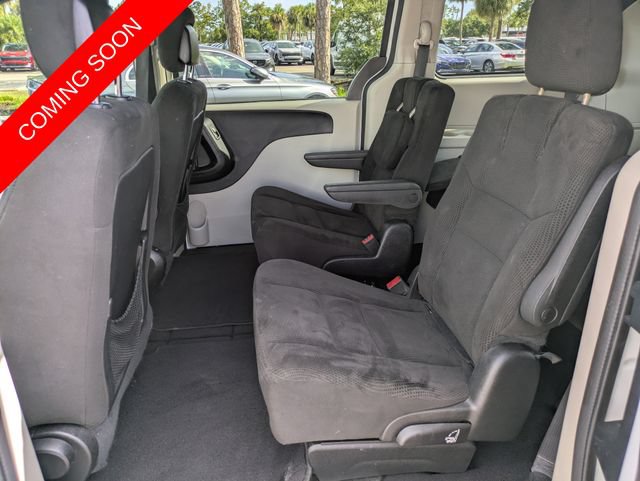 Certified 2016 Dodge Grand Caravan SE FWD image 9
