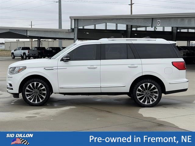 Used 2021 Lincoln Navigator Reserve w/ Luxury Package AWD/4WD image 9