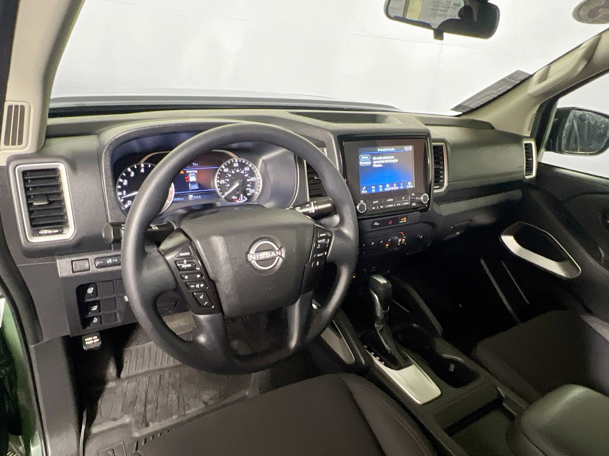 Used 2023 Nissan Frontier SV w/ Technology Package image 29