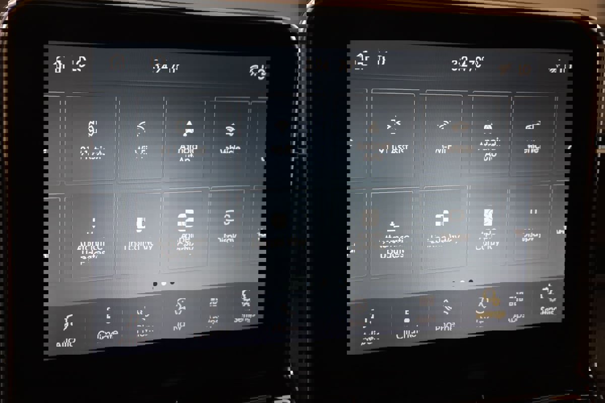 Used 2020 Lincoln Navigator L Reserve w/ Equipment Group 208A Reserve image 36