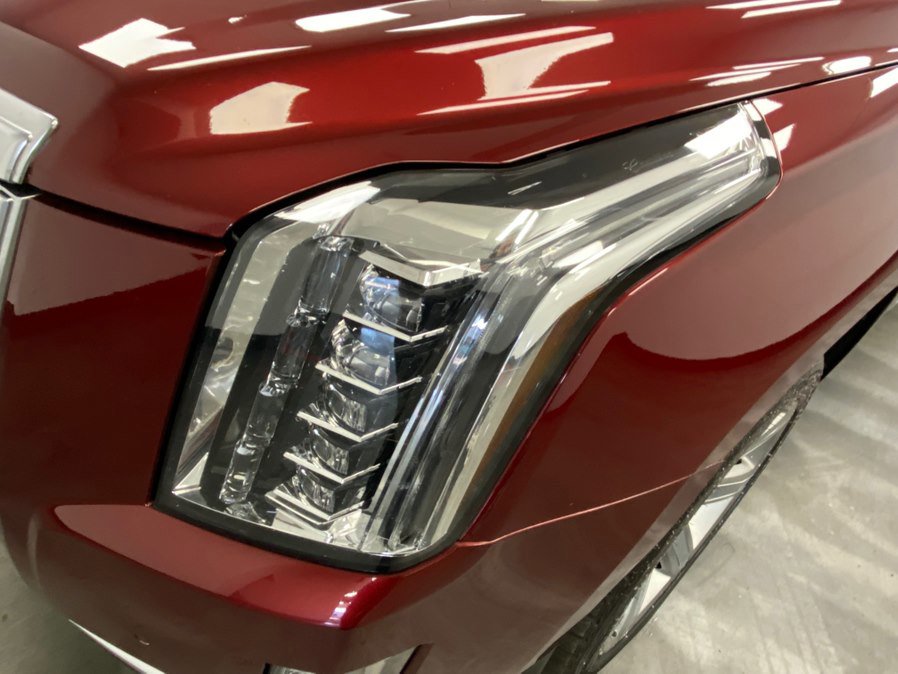 Used 2019 Cadillac Escalade ESV Premium Luxury image 11