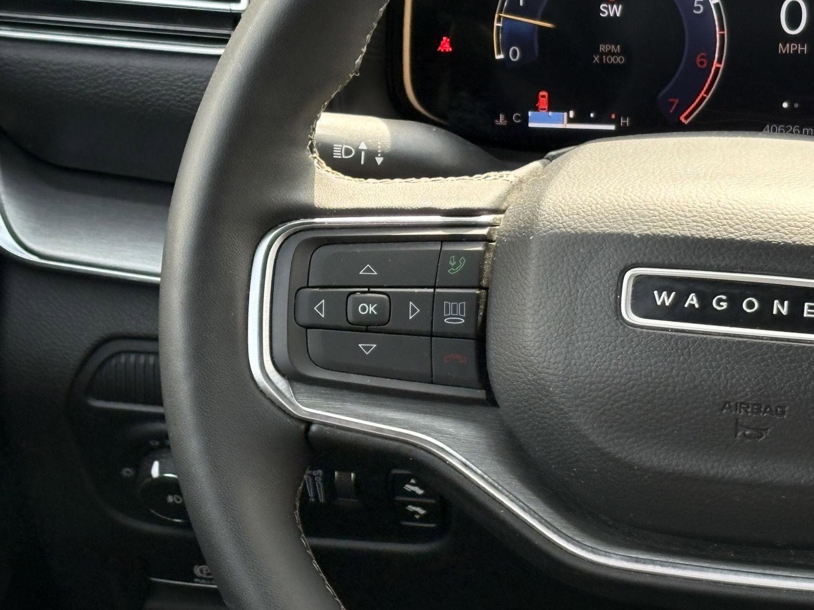 Used 2024 Jeep Wagoneer Series II w/ Convenience Group I image 11