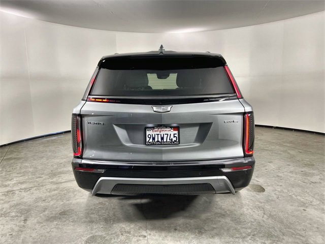 Used 2026 Cadillac Vistiq Sport image 7