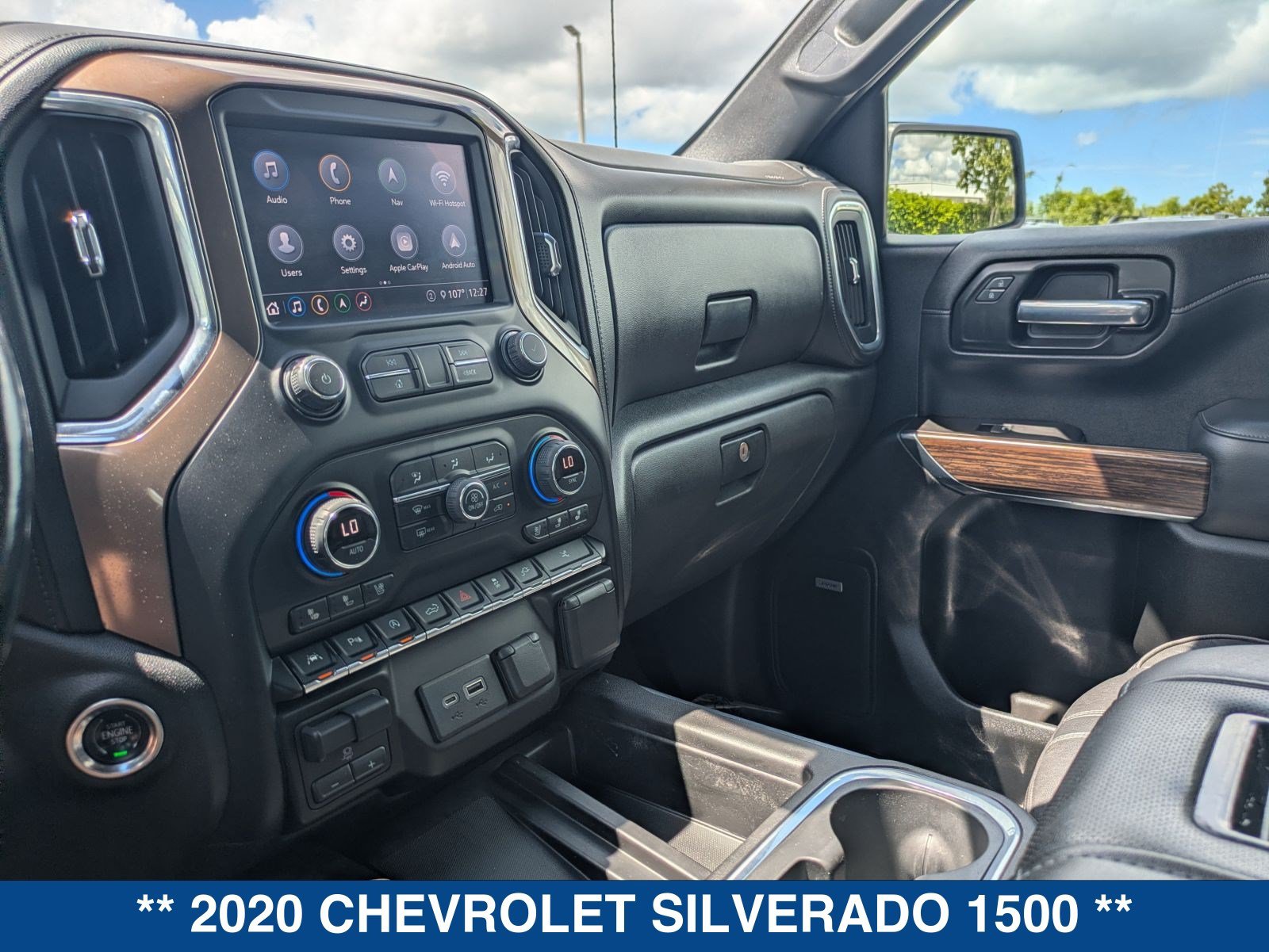 Used 2020 Chevrolet Silverado 1500 High Country w/ Technology Package AWD/4WD image 32