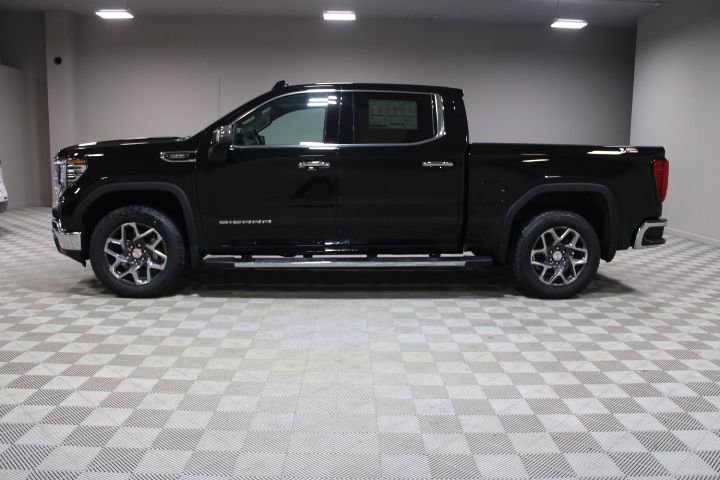 New 2026 GMC Sierra 1500 SLT w/ SLT Premium Plus Package image 8