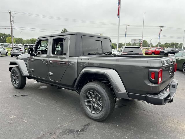 New 2025 Jeep Gladiator Sport AWD/4WD image 5