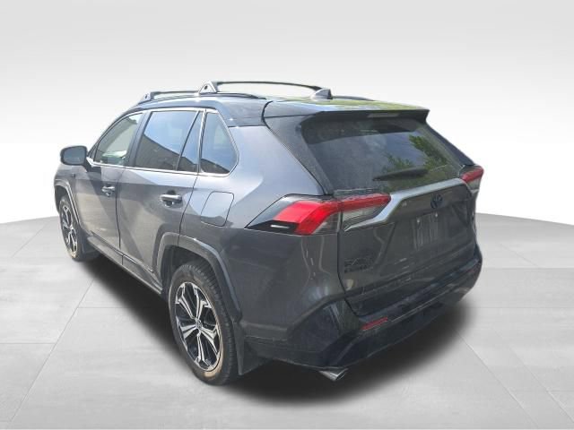 Used 2021 Toyota RAV4 XSE w/ Weather Package AWD/4WD image 4