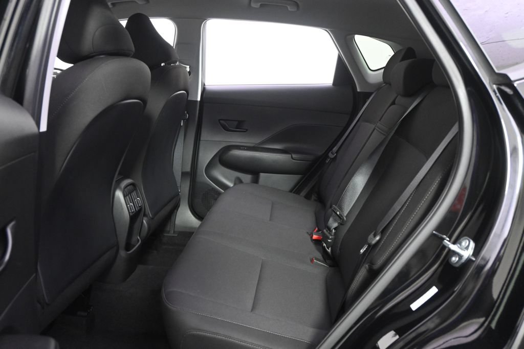 Used 2024 Hyundai Kona SEL w/ Convenience Package AWD/4WD image 21