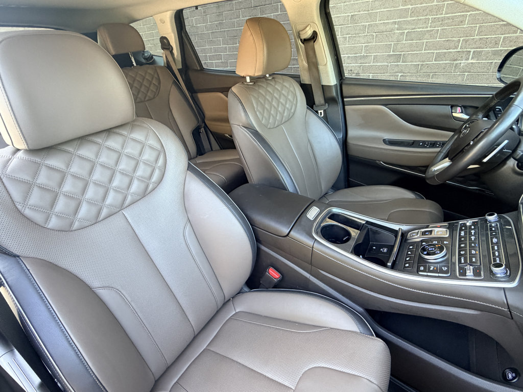 Used 2023 Hyundai Santa Fe Limited AWD/4WD image 23