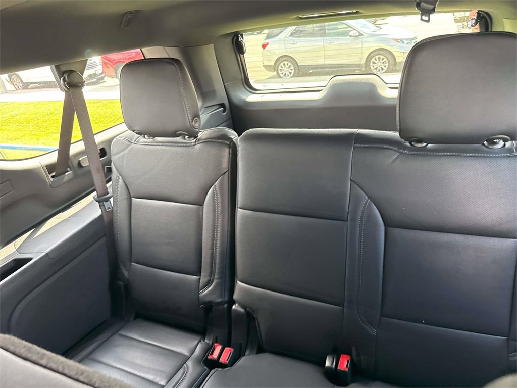 New 2026 Chevrolet Suburban LS image 25