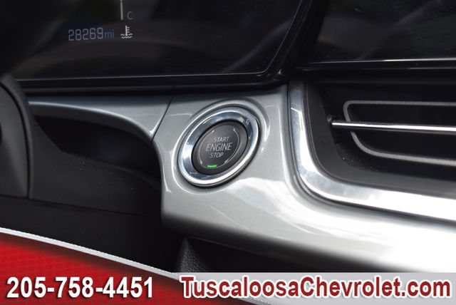 Used 2025 Chevrolet Trax LT FWD image 34