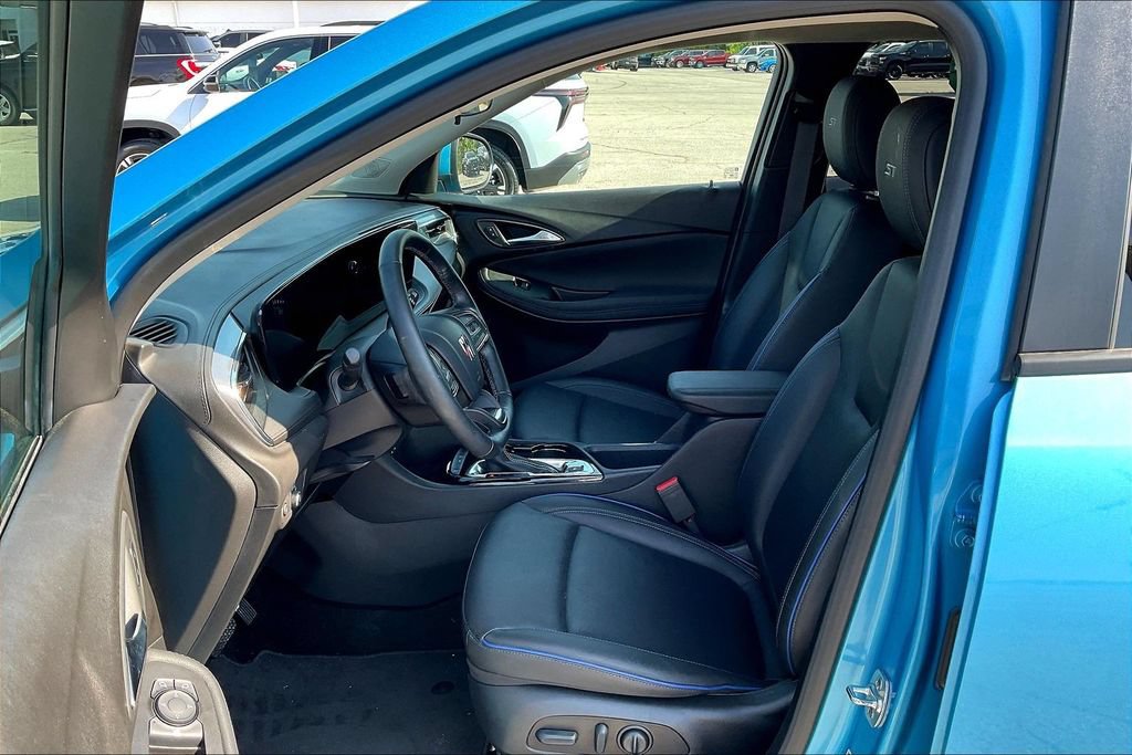 Used 2026 Buick Encore GX Sport Touring w/ Comfort Package FWD image 22