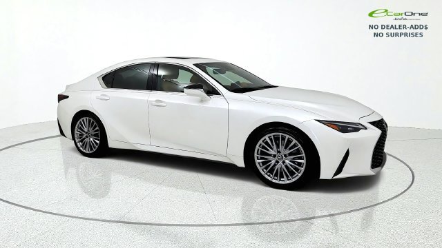 Used 2024 Lexus IS 300 w/ Premium Package RWD image 10
