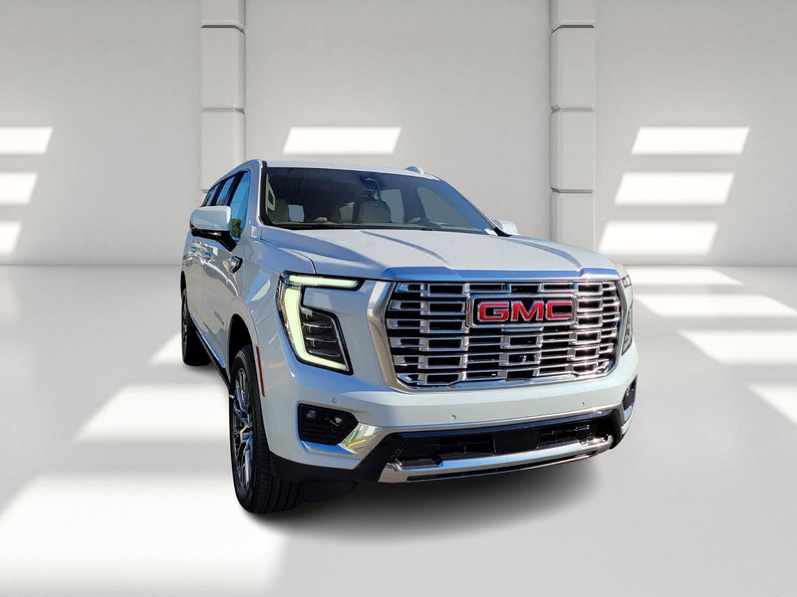 New 2026 GMC Yukon XL Denali w/ Denali Reserve Package image 3