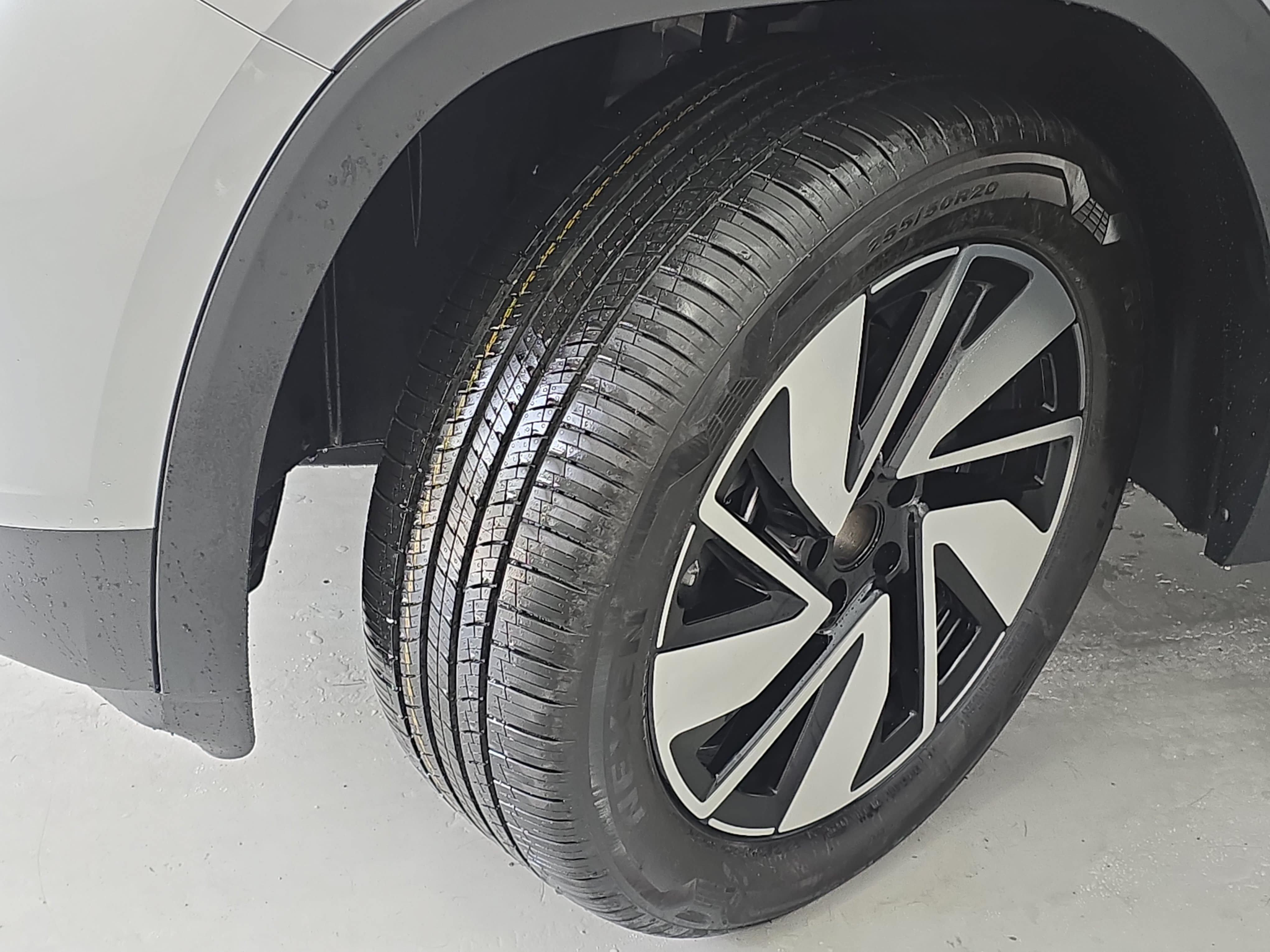 New 2026 Volkswagen Atlas SE FWD image 34
