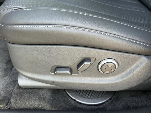 New 2026 Genesis GV80 2.5T RWD image 22