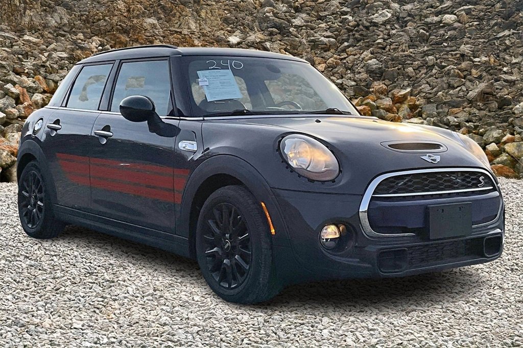Used 2016 MINI Cooper S image 10