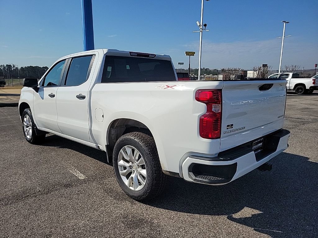 Used 2024 Chevrolet Silverado 1500 Custom image 5