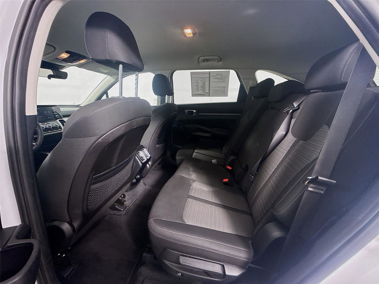 Used 2021 Kia Sorento LX image 14