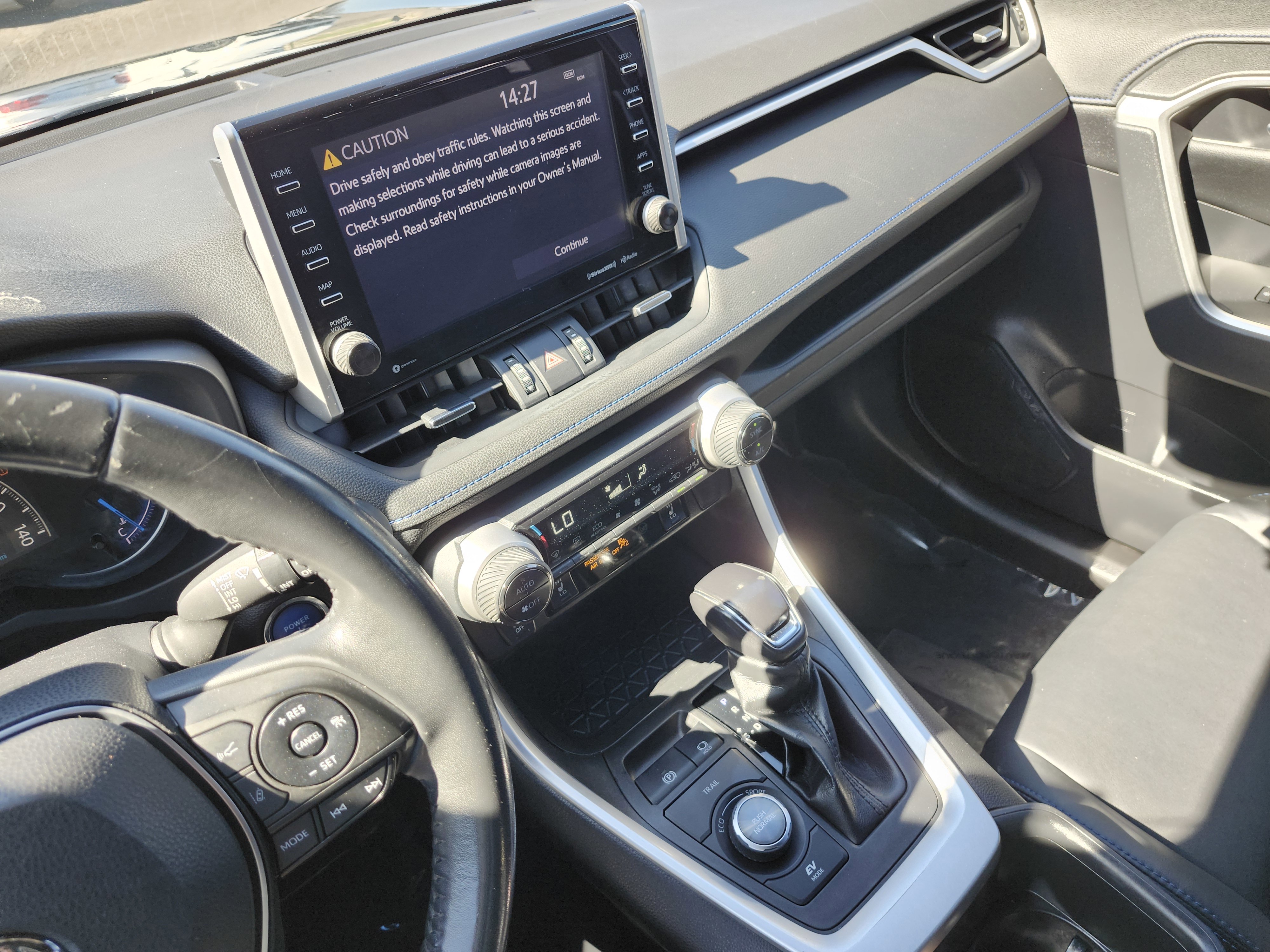 Used 2022 Toyota RAV4 XSE image 31