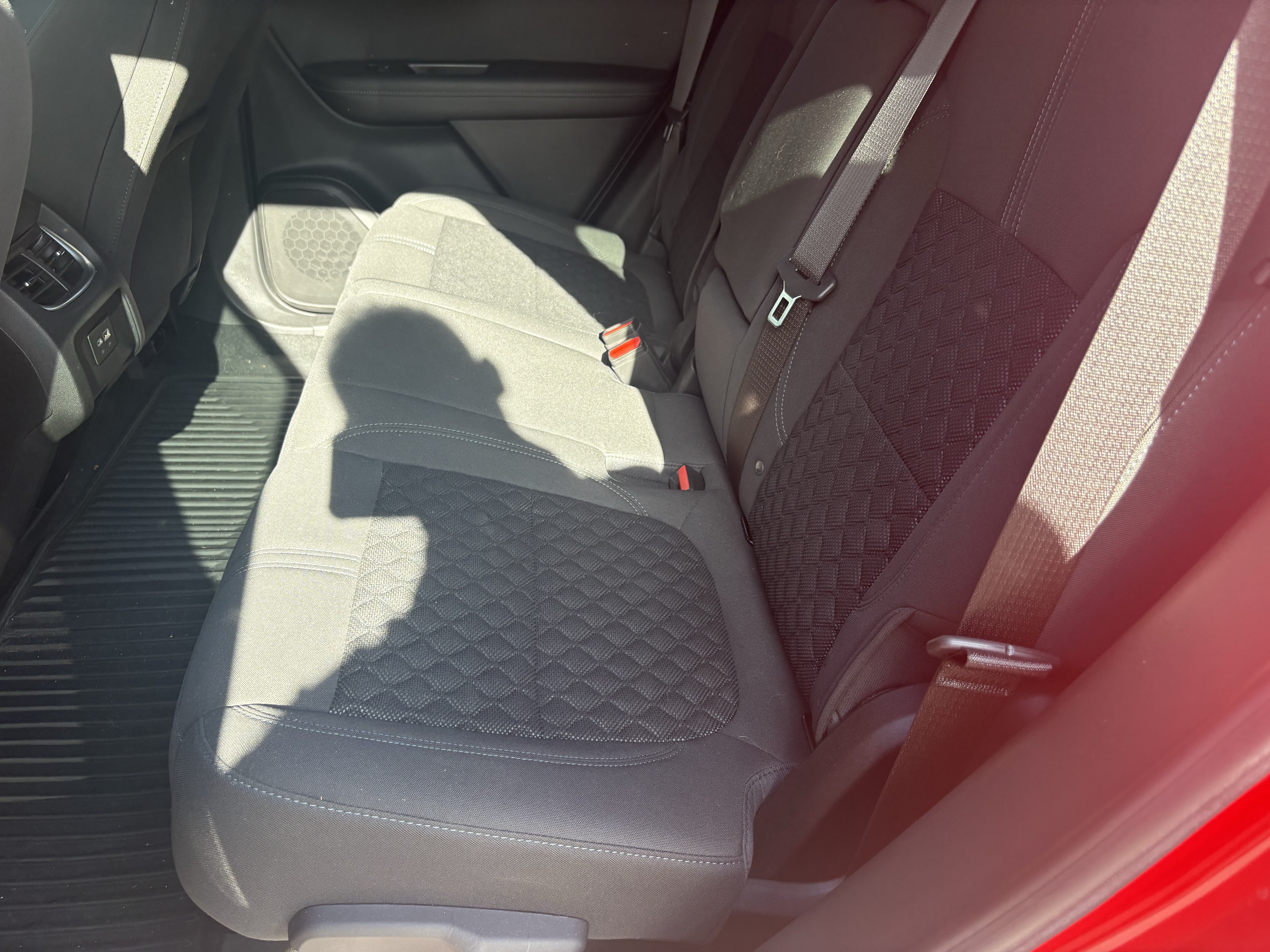 Used 2022 Chevrolet Blazer LT FWD image 9
