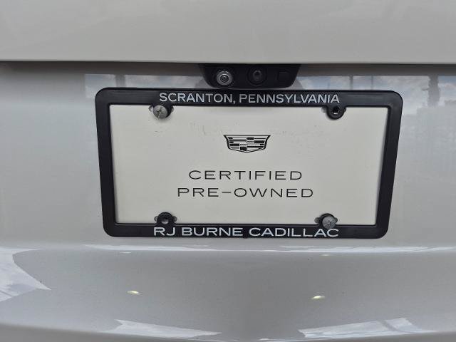 Used 2022 Cadillac Escalade Premium Luxury w/ Performance Package AWD/4WD image 11