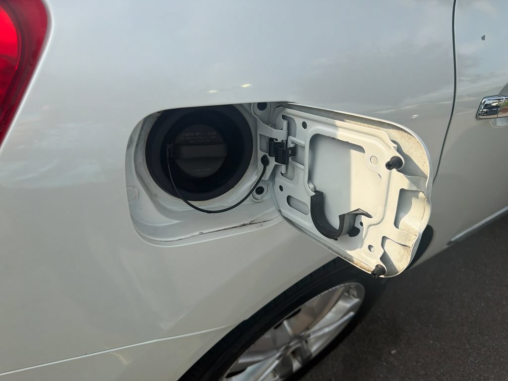 Used 2015 Nissan Rogue S w/ Convenience Package FWD image 41