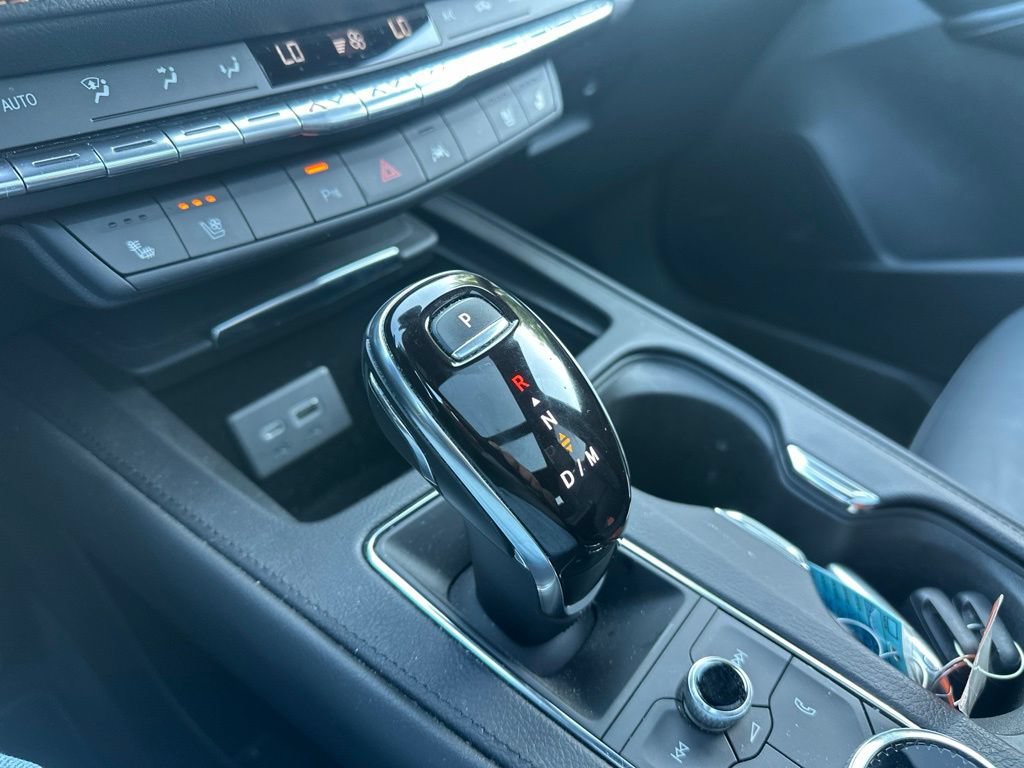 Used 2023 Cadillac XT4 Sport FWD image 34