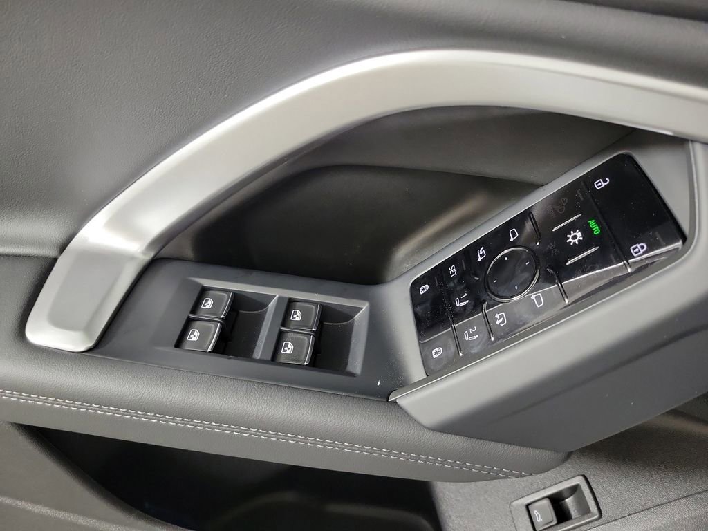 New 2026 Audi Q5 Premium AWD/4WD image 24