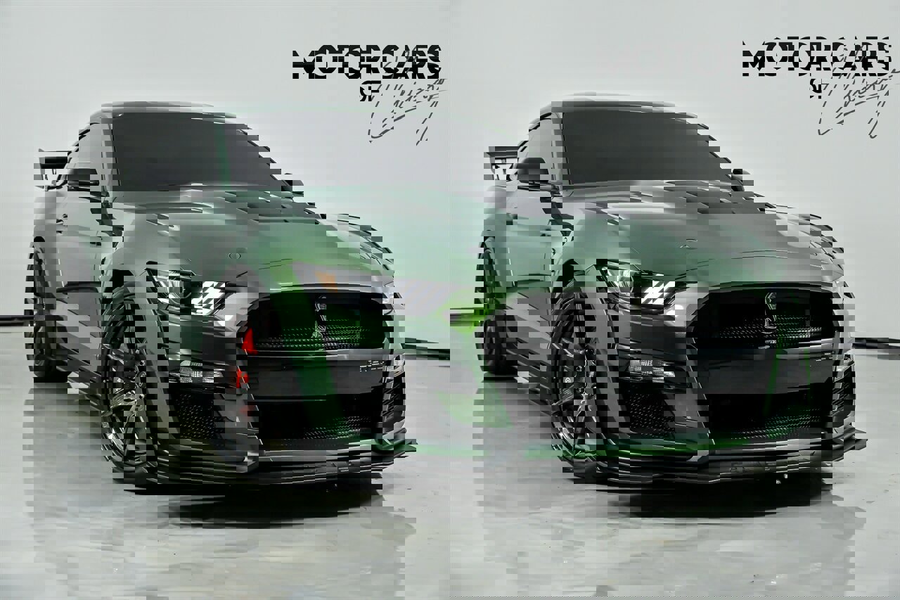 Used 2022 Ford Mustang Shelby GT500 w/ Carbon Fiber Track Pack