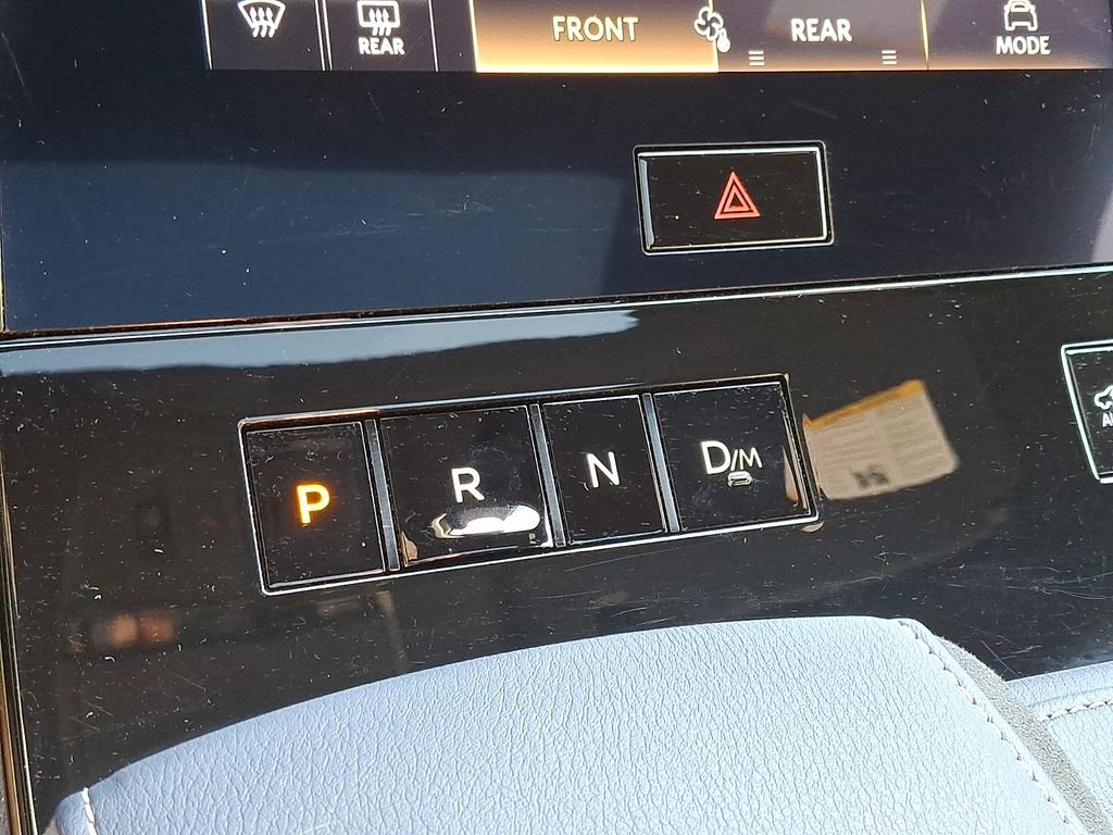Used 2026 INFINITI QX80 4WD w/ Sport Exterior Package image 15