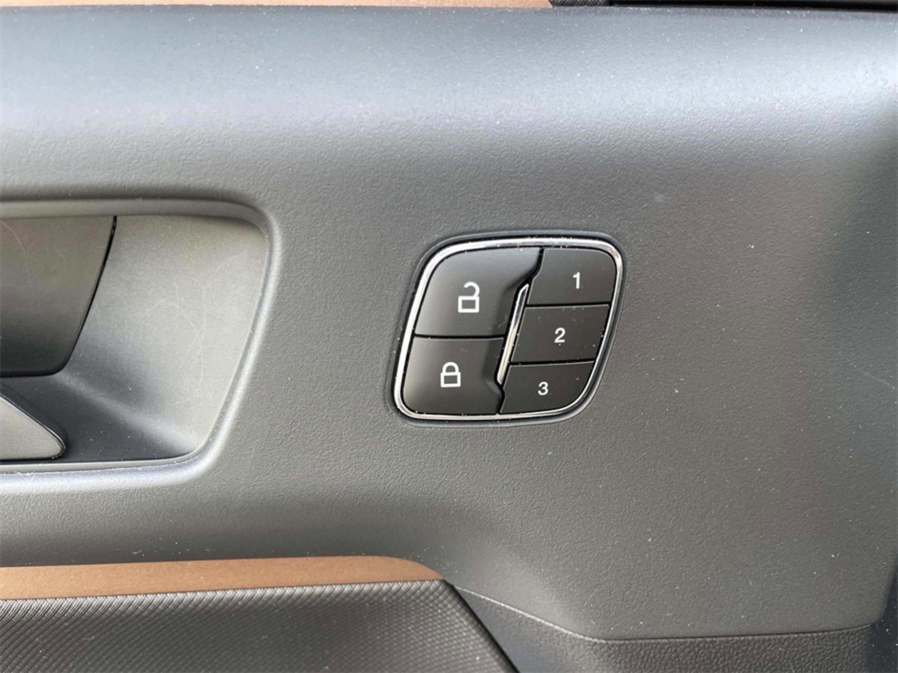 Used 2024 Ford Bronco Sport Outer Banks image 24