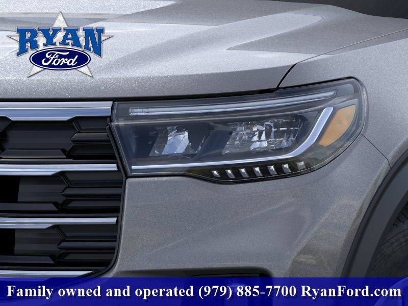 New 2025 Ford Explorer Active w/ Active Comfort Package RWD image 18