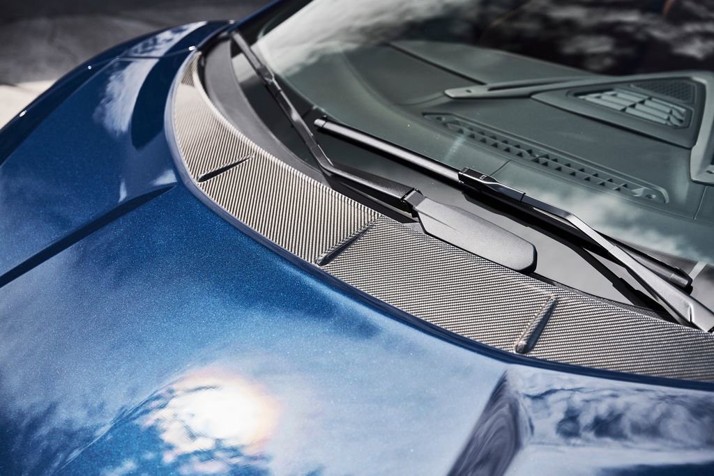 Used 2025 Lamborghini Revuelto AWD/4WD image 11