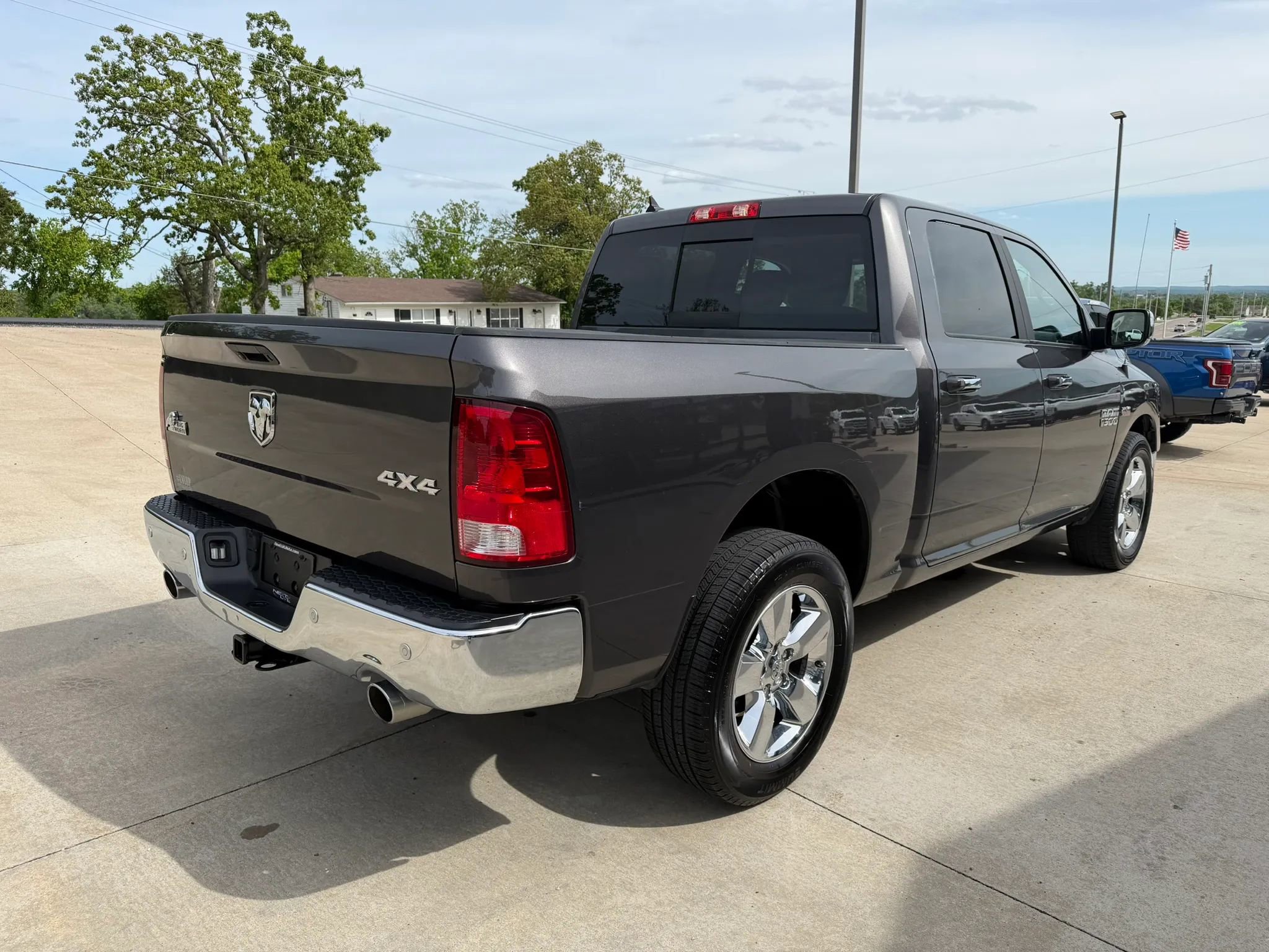 Used 2018 RAM 1500 Big Horn AWD/4WD image 9