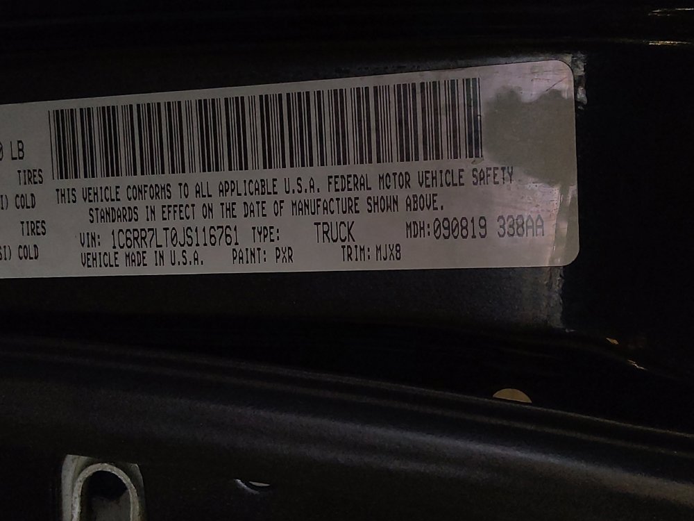 Used 2018 RAM 1500 SLT image 33