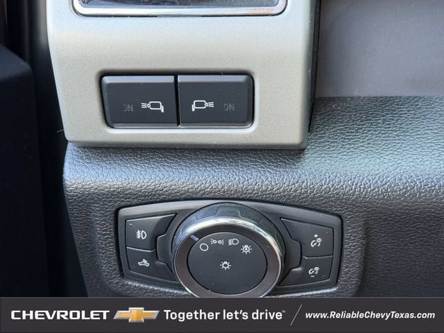 Used 2019 Ford F450 Lariat w/ Lariat Ultimate Package AWD/4WD image 35