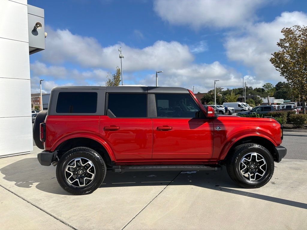 Certified 2024 Ford Bronco Outer Banks AWD/4WD image 2