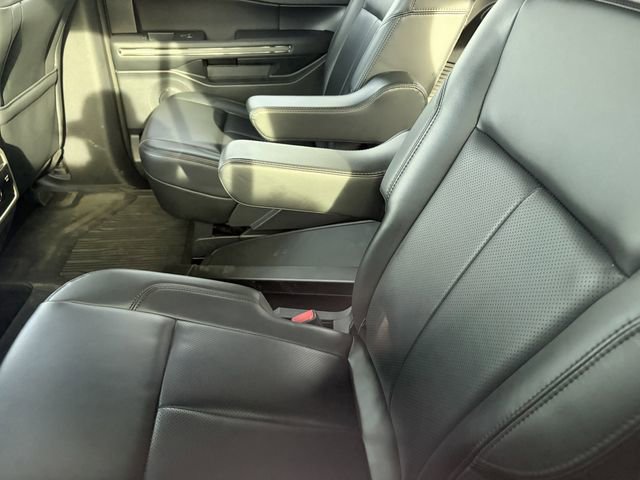 Used 2023 Ford Expedition XLT RWD image 10