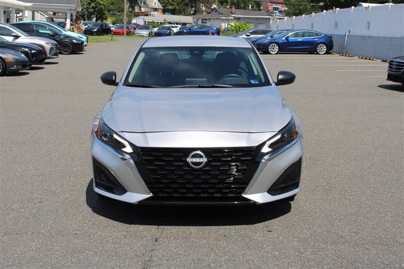 Used 2026 Nissan Altima 2.5 SV AWD/4WD image 3