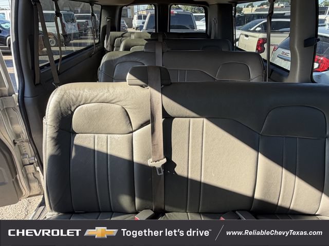 Used 2019 Chevrolet Express 3500 LS RWD image 26