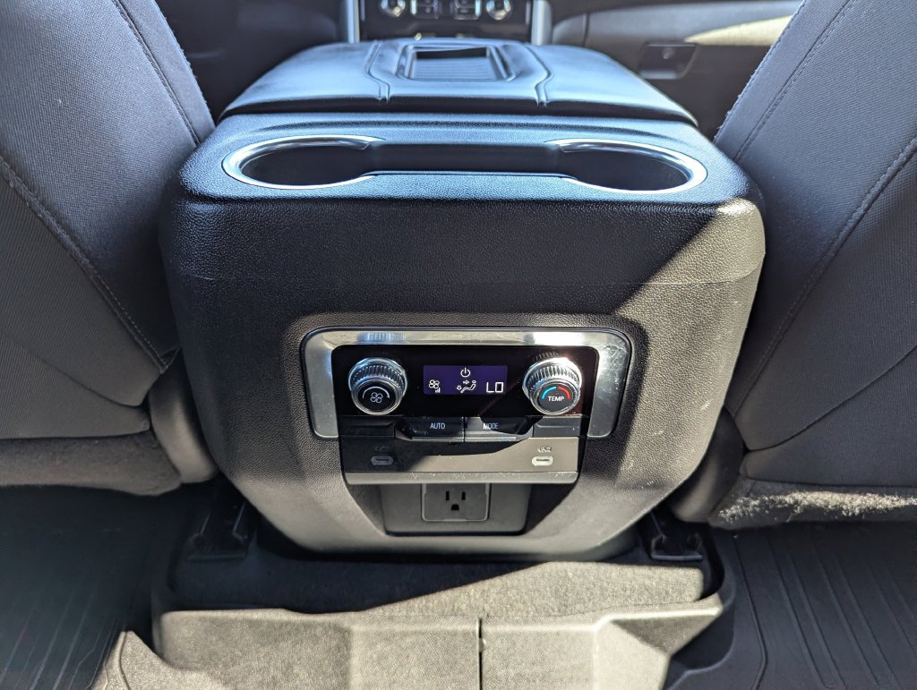 Used 2022 GMC Yukon SLE w/ Max Trailering Package AWD/4WD image 38